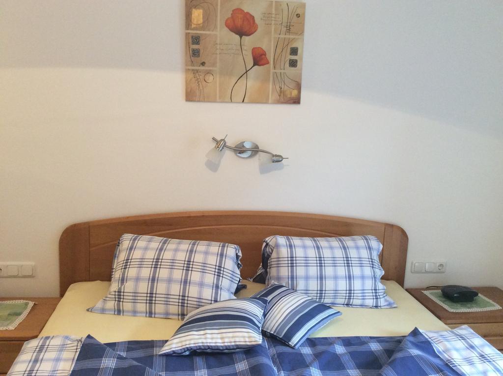 Haus Eder Burgi Hotel Nikolsdorf Kamer foto