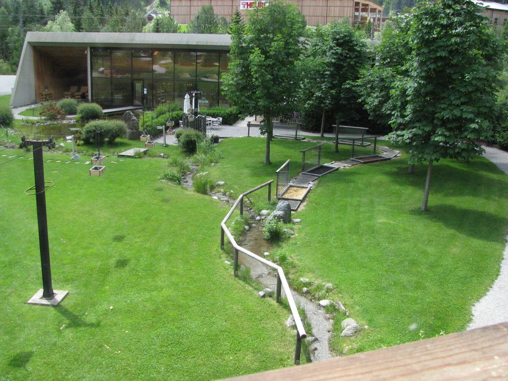 Haus Eder Burgi Hotel Nikolsdorf Buitenkant foto