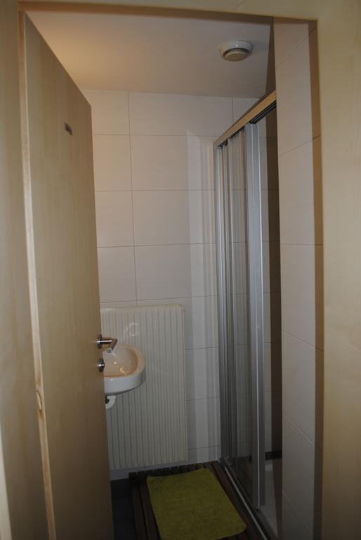 Haus Eder Burgi Hotel Nikolsdorf Buitenkant foto
